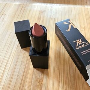 NIB Karmela Silk Matte Lipstick in Divine